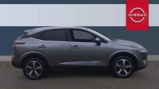 Nissan Qashqai 1.3 DiG-T MH N-Connecta 5dr Petrol Hatchback